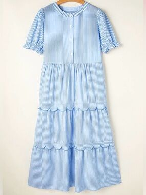 Stripe Bubble Short Sleeve Tiered Scallop Midi Dress|L|10|12